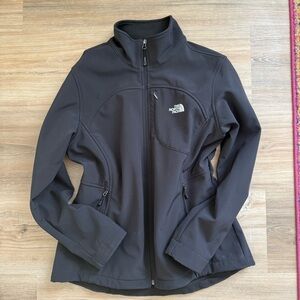 The North Face Women's Black Apex Windproof Fleece-Lined Jacket Size XL